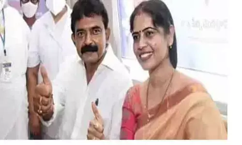 Perni Jayasudha : నేడు విచారణకు రావాలి : పేర్ని జయసుధకు మరోసారి నోటీసులు