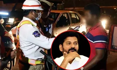 రేవంత్ అన్న తాలూకా.. బరాబర్ తాగుతా.. అర్థరాత్రి మందుబాబు హంగామా!