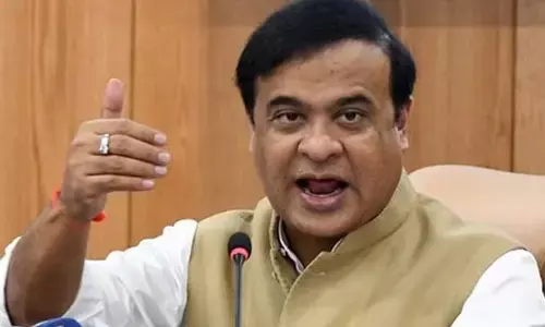 Biswa sharma: అక్రమ చొరబాట్లకు టెక్స్ టైల్ ఇండస్ట్రీ యజమానులే కారణం.. అసోం సీఎం బిస్వ శర్మ