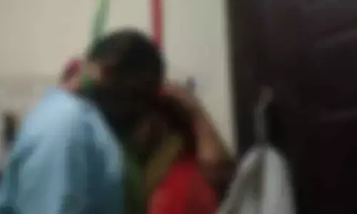 విశాఖ జిల్లాలో విషాదం.. దంపతుల ఆత్మహత్య