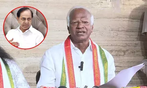 KCR కుటుంబంపై MLA కడియం శ్రీహరి సంచలన వ్యాఖ్యలు