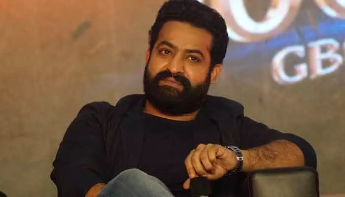 NTR: జీవితం అన్నిటికంటే విలువైనది జాగ్రత్తగా ఉండండి.. ఎన్టీఆర్ కీలక వ్యాఖ్యలు (వీడియో) NTR: జీవితం అన్నిటికంటే విలువైనది జాగ్రత్తగా ఉండండి.. ఎన్టీఆర్ కీలక వ్యాఖ్యలు (వీడియో)