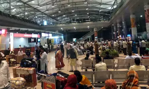 Shamshabad Airport: ఇద్దరు కస్టమ్స్ అధికారులపై CBI కేసు