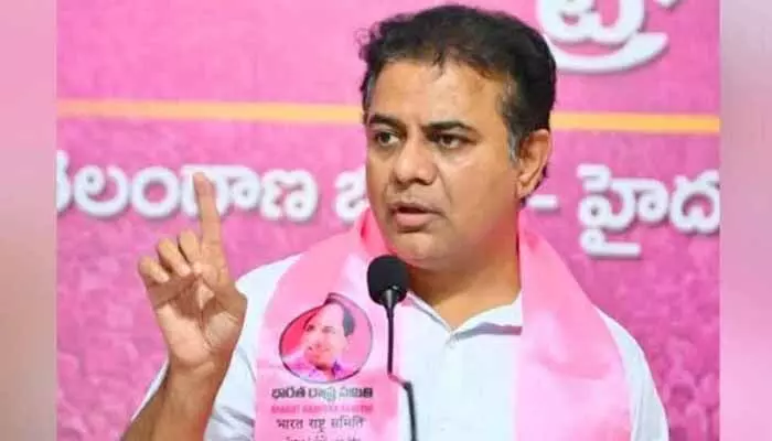 KTR: నన్ను అరెస్ట్ చేయాలని సర్కార్ కుట్రలు పన్నుతోంది.. కేటీఆర్ హాట్ కామెంట్స్ KTR: నన్ను అరెస్ట్ చేయాలని సర్కార్ కుట్రలు పన్నుతోంది.. కేటీఆర్ హాట్ కామెంట్స్