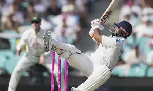 IND Vs AUS: రిషభ్ పంత్ ఊచకోత.. 29 బంతుల్లోనే హాఫ్ సెంచరీ