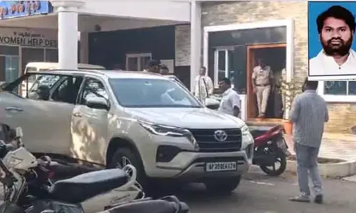 తాడిపత్రిలో హైడ్రామా.. జనసేన నేత శ్రీకాంత్ రెడ్డి అరెస్ట్.. విడుదల