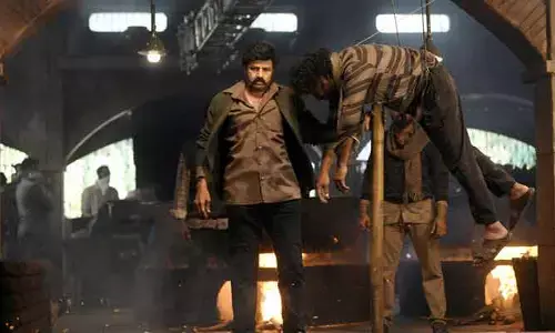 Balakrishna: డాకు మహారాజ్ నుంచి బాలకృష్ణ న్యూ స్టిల్స్ వైరల్..