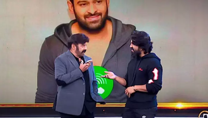 Ram Charan: రామ్ చరణ్ ను అడ్డంగా బుక్ చేసిన ప్రభాస్ Ram Charan: రామ్ చరణ్ ను అడ్డంగా బుక్ చేసిన ప్రభాస్