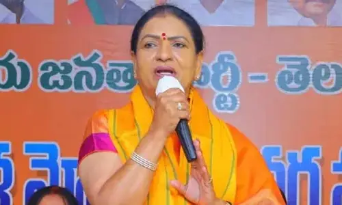 DK Aruna: జైపాల్ రెడ్డికి పాలమూరు ప్రాజెక్టు కు ఏం సంబంధం?.. జిల్లా కోసం మానాన్న చనిపోయారు: డీకే అరుణ