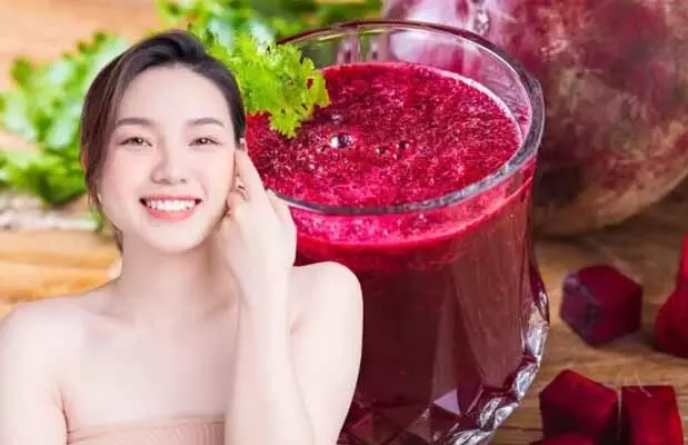 Beet root for skin : బీట్రూట్ని ఇలా వాడారంటే.. చర్మం మెరిసిపోవాల్సిందే! Beet root for skin : బీట్రూట్ని ఇలా వాడారంటే.. చర్మం మెరిసిపోవాల్సిందే!