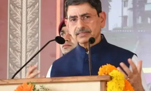 Tamil Nadu assembly: తమిళనాడు అసెంబ్లీలో హైడ్రామా.. గవర్నర్ వాకౌట్