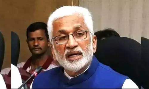 ‘ప్రైవేటు బస్సులు దోచుకుంటున్నాయి’.. వైసీపీ ఎంపీ సంచలన వ్యాఖ్యలు
