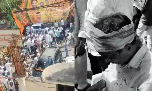 Nampally: గాంధీ భవన్ వద్ద ఉద్రిక్తత.. బీజేపీ నేతలపై పోలీసుల లాఠీచార్జ్