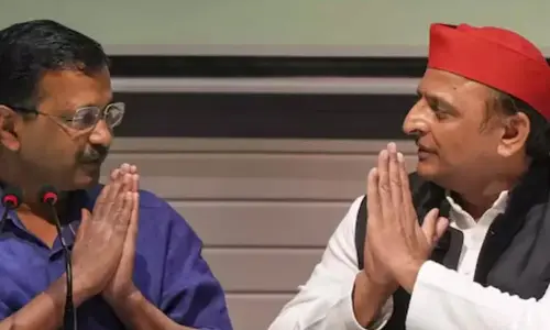 Akhilesh: కాంగ్రెస్‌కు అఖిలేష్ యాదవ్ షాక్.. ఢిల్లీ ఎన్నికల్లో ఆప్‌కు మద్దతు