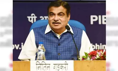 Gadkari : రోడ్డు ప్రమాదాలపై కేంద్రం కొత్త పథకం : గడ్కరీ