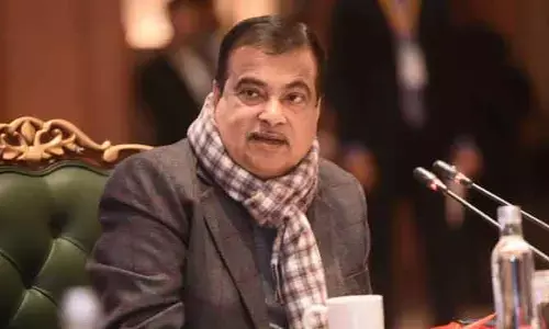 హైదరాబాద్ - విజయవాడ మధ్య కొత్త హైవే : నితిన్ గడ్కరీ
