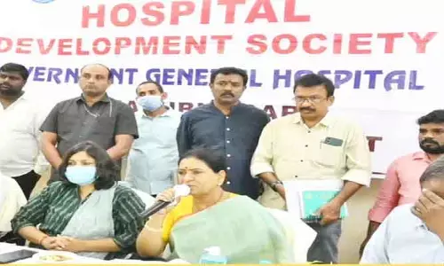 MP DK. Aruna : నా కూతురు కూడా ప్రభుత్వ ఆస్పత్రిలోనే పుట్టింది : ఎంపీ డీ.కే. అరుణ