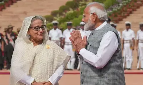 Sheikh Hasina: బంగ్లా మాజీ ప్రధాని షేక్‌ హసీనా వీసాను పొడిగించిన భారత్‌