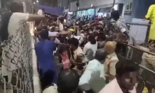 Tirumala:‘తొక్కిసలాటకు అసలు కారణం ఇదే’.. ప్రత్యక్ష సాక్షి కీలక వ్యాఖ్యలు