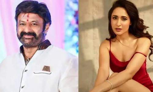 Balakrishna: బాలకృష్ణ సెట్‌లో అలా చేస్తారు.. ప్రగ్యా జైస్వాల్ ఆసక్తికర కామెంట్స్