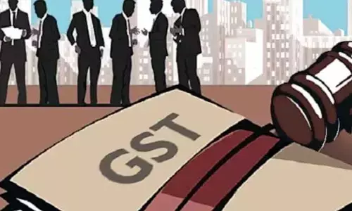 హైదరాబాద్‌లోని షాపింగ్ మాల్స్‌లో GST అధికారుల దాడులు