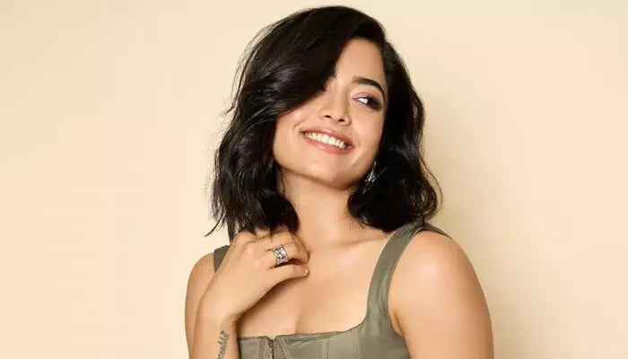 Rashmika Mandanna: రష్మిక మందన్నకు గాయం.. ఆందోళన చెందుతున్న అభిమానులు? Rashmika Mandanna: రష్మిక మందన్నకు గాయం.. ఆందోళన చెందుతున్న అభిమానులు?
