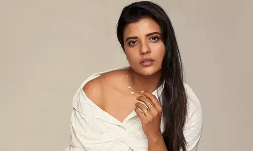 Aishwarya Rajesh : స్ట‌న్నింగ్ లుక్స్‌తో  మెరిసిపోతున్న  ఐశ్వర్య రాజేశ్