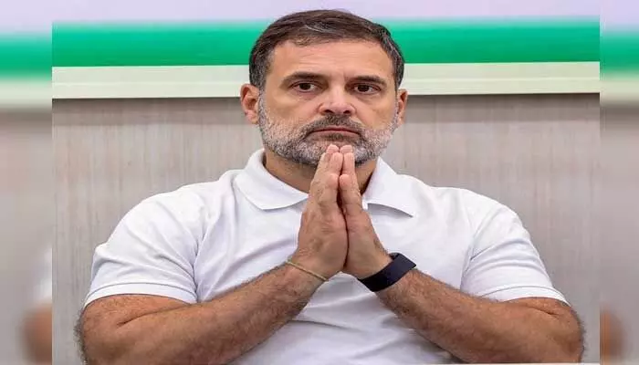 హైదరాబాద్ చేరుకున్న రాహుల్ గాంధీ.. ఎయిర్ పోర్టు నుంచి నేరుగా అక్కడికే! హైదరాబాద్ చేరుకున్న రాహుల్ గాంధీ.. ఎయిర్ పోర్టు నుంచి నేరుగా అక్కడికే!
