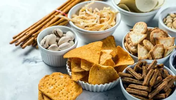 Best Snacks for Diabetes: షుగర్ ఉందా? ఈ స్నాక్స్ తింటే తగ్గుతుందట... ఒక సారి ట్రై చేయండి! Best Snacks for Diabetes: షుగర్ ఉందా? ఈ స్నాక్స్ తింటే తగ్గుతుందట... ఒక సారి ట్రై చేయండి!