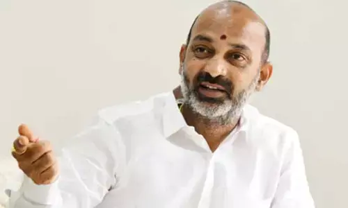 Bandi Sanjay: ‘ధరణి‘ పేరుతో కొంపలు ముంచారు.. బండి సంజయ్ హాట్ కామెంట్స్