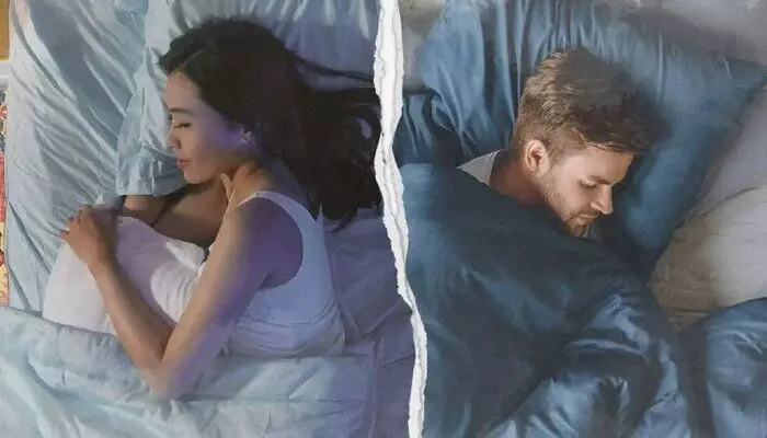 Sleep Divorce: వేర్వేరు పడకలు.. భార్యభర్తల మధ్య కొత్త ట్రెండ్.. నిద్ర విడాకుల గురించి తెలుసుకోండి! Sleep Divorce: వేర్వేరు పడకలు.. భార్యభర్తల మధ్య కొత్త ట్రెండ్.. నిద్ర విడాకుల గురించి తెలుసుకోండి!