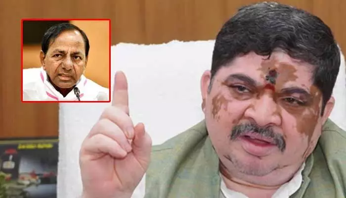 Ponnam Prabhakar: కేసీఆర్ త్వరగా కోలుకొని తిరిగి రావాలి: మంత్రి పొన్నం ఆసక్తికర ట్వీట్ Ponnam Prabhakar: కేసీఆర్ త్వరగా కోలుకొని తిరిగి రావాలి: మంత్రి పొన్నం ఆసక్తికర ట్వీట్