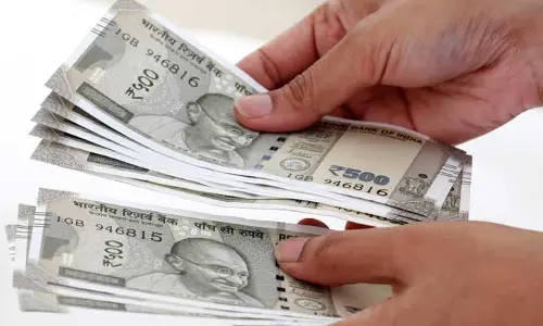 Delhi polls : నిరుద్యోగ యువతకు నెలకు రూ.8,500.. అనౌన్స్ చేసిన కాంగ్రెస్