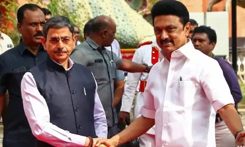 Tamil Nadu: అంత అహంకారం పనికిరాదు.. తమిళనాడు సీఎంపై గవర్నర్ విమర్శలు