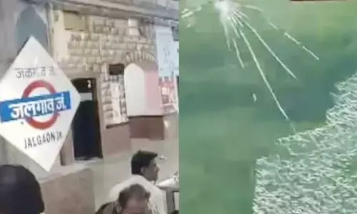 Stone Pelting : మహకుంభ్‌కు భక్తులతో వెళ్తున్న రైలుపై రాళ్ల దాడి