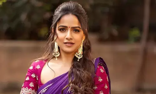 Vaishnavi Chaitanya : అందంతో క‌ట్టిప‌డేసిన‌ వైష్ణవి చైతన్య