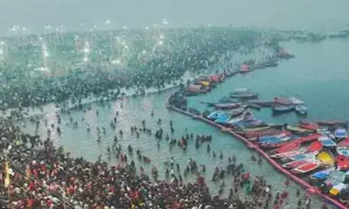 Maha Kumbh Mela: మహా కుంభమేళాకు రూ. 2 లక్షల కోట్ల వ్యాపారం జరిగే అవకాశం