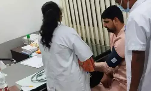 Koushik Reddy: ఎమ్మెల్యే కౌశిక్‌రెడ్డికి పీఎస్‌లోనే వైద్య పరీక్షలు..