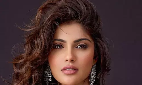 Ishita Raj : సోయగాలతో కుర్రకారును కవ్విస్తున్న ఇషితా రాజ్