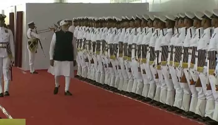 PM Modi : ఐఎన్ఎస్ యుద్ధ నౌకలను జాతికి అంకితం చేసిన ప్రధాని మోడీ PM Modi : ఐఎన్ఎస్ యుద్ధ నౌకలను జాతికి అంకితం చేసిన ప్రధాని మోడీ