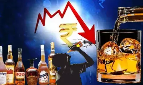 Liquor prices : పండుగ వేళ మందుబాబులకు గుడ్ న్యూస్.. భారీగా తగ్గిన మద్యం ధరలు