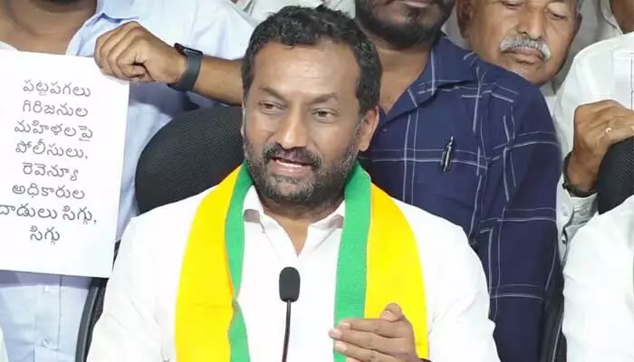 Raghunandan Rao: ప్రభుత్వంలోని అమాత్యులే ప్రభుత్వ స్థలాలను కాజేస్తున్నారు.. రఘునందన్ రావు హాట్ కామెంట్స్ Raghunandan Rao: ప్రభుత్వంలోని అమాత్యులే ప్రభుత్వ స్థలాలను కాజేస్తున్నారు.. రఘునందన్ రావు హాట్ కామెంట్స్