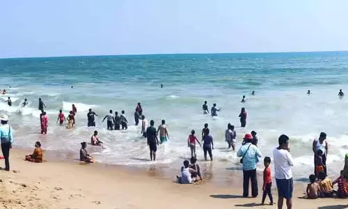 Ap: తీరంలో తీవ్ర విషాదం