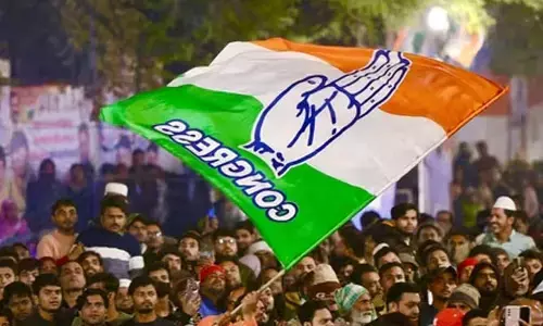 Congress: రూ.500కే గ్యాస్ సిలిండర్, ఉచిత విద్యుత్.. ఢిల్లీ ఎన్నికల్లో కాంగ్రెస్ హామీలు
