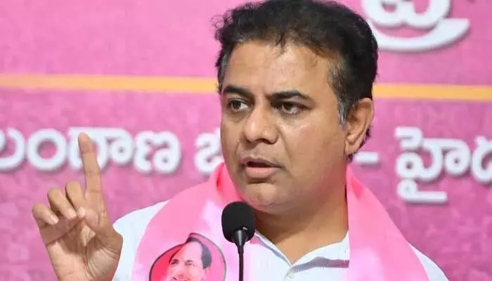 BRS: 8+8 మరోసారి జీరోకి చేరింది.. బడ్జెట్ పై మాజీమంత్రి కేటీఆర్ కీలక వ్యాఖ్యలు BRS: 8+8 మరోసారి జీరోకి చేరింది.. బడ్జెట్ పై మాజీమంత్రి కేటీఆర్ కీలక వ్యాఖ్యలు
