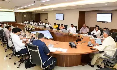 Cabinet Meeting: నేడు ఏపీ మంత్రి‌వర్గ భేటీ.. మహిళలకు ఫ్రీ బస్సు ప్రయాణంపై ప్రకటన వచ్చే ఛాన్స్!