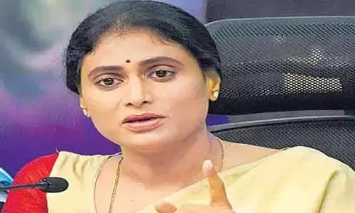Sharmila : ఏపీ అభివృద్ధికి హోదానే శరణ్యం : షర్మిల