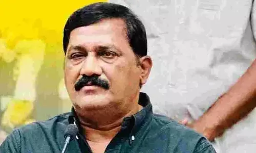 ఇదే ఘటన గిరిప్రదక్షిణ రోజు జరిగి ఉంటే.. సింహాచలం ఈవోపై ఎమ్మెల్యే గంటా ఫైర్
