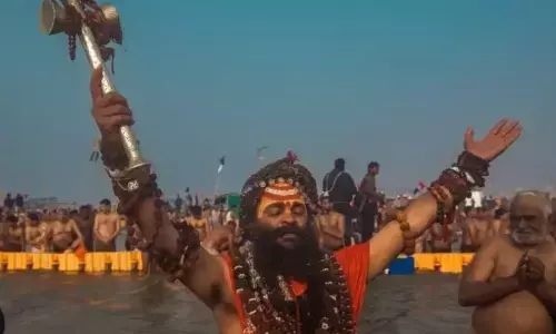 Nagasadhuvs: మొఘల్ నియంతను గడగడలాడించిన హిందూ వీరులు.. నాగసాధువులపై స్పెషల్‌ స్టోరీ!