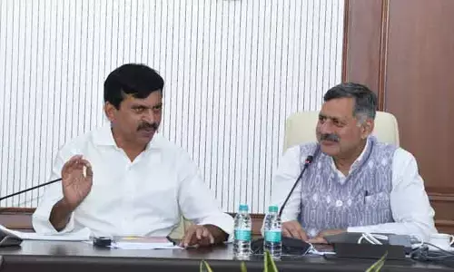 Ponguleti: హిమాచల్ ప్రదేశ్ హౌసింగ్ మినిస్టర్ తో మంత్రి పొంగులేటి భేటీ